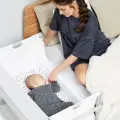 Snuz-SnuzPod-4-Bedside-Wooden-Crib-Haze-Grey2.webp