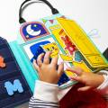 OMY MONTESSORI MIĘKKA KSIĄŻKA AKTYWIZUJĄCA - MÓJ DZIEŃ 3760301404415 (5).jpg
