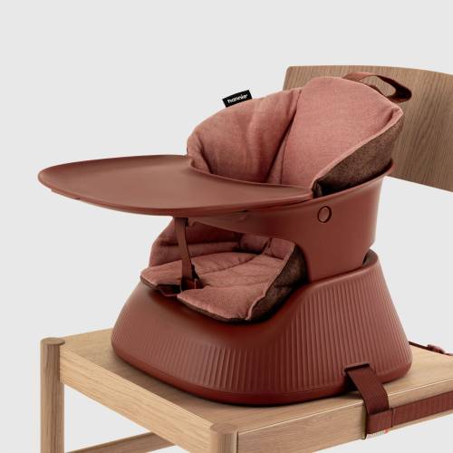 hannie-przenosne-krzeselko-do-karmienia-mahogany (2).jpg