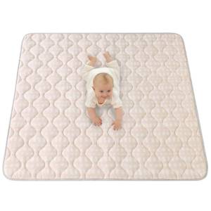 Pikowana mata do zabawy Dywan dziecięcy Square Quilted Play Mat 127 x 127 cm Hygge Beż Hakuna Matte