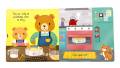 Wnetrze-ksiazki-z-ruchomymi-elementami-Wesole-zwierzaki.-Pieczemy-tort-przedstawiajace-malego-misia-z-tata-w-kuchni-piekacego-tort,-widoczny-ruchomy-element.webp