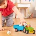 4658 traktor z przyczepą i zwierzątkami battat b.toys 062243454149 (6).jpg