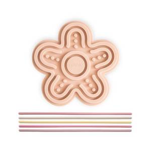Mushie Tablica sensoryczna labirynt przeplatanka Kwiatek