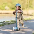 pol_pm_Little-Dutch-Hulajnoga-trojkolowa-Blue-6181_19.webp