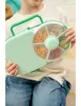 sniadaniowka-dla-dzieci-lunchbox-snack-spinner-2w1-gobe-sage-green (4).webp