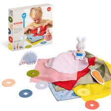 Taf Toys - A KUKU – Wielowarstwowa Zabawka Sensoryczna