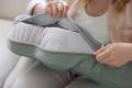 Inglesina Poduszka do karmienia ELYSIA Warm Beige 8029448092448 (8).jpg