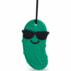 Jellystone, Gryzak terapeutyczny MEDIUM, antystresowy naszyjnik–PICKLE PENDANT