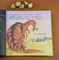 Dinozaury. Podświetl i Odkryj. api papi 9788396014924 (3).jpg