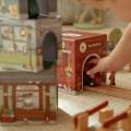 Little Dutch Wieża do układania + 6 autek FSC 8713291225251 (2).jpg