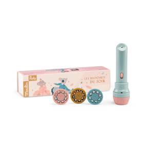  Moulin Roty Latarka- projektor MAŁA SZKOŁA TAŃCA 667362