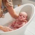 wanienka dla niemowlaka z odpływem baby white shnuggle 3.jpg